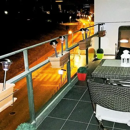 New Lisbon Apartment *